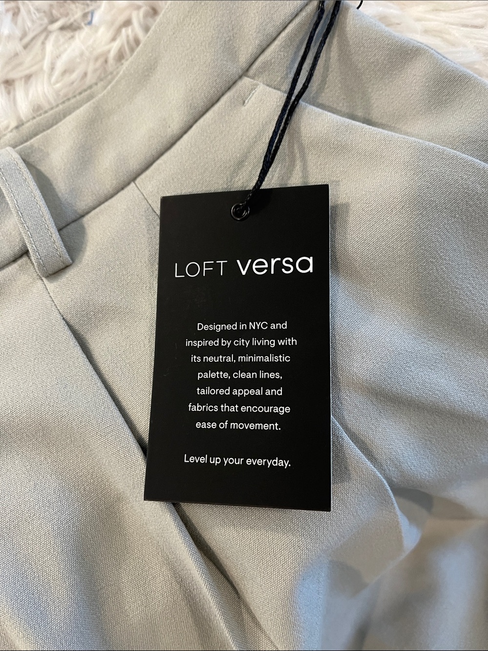 Loft  Versa Seasonless Pleated Tapered Pants 12 NWT - Picture 7 of 10